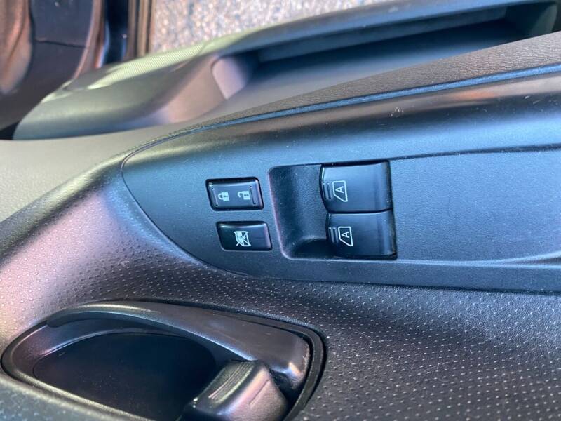 2015 Nissan NV200 SV