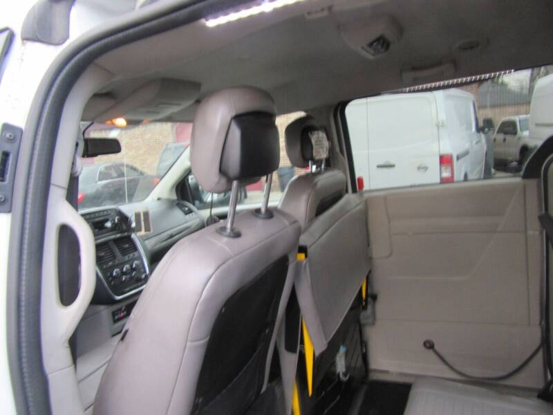 2016 Dodge Grand Caravan SE