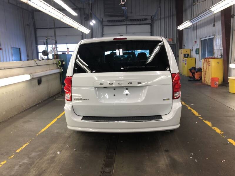 2017 Dodge Grand Caravan SE Plus