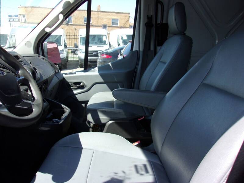 2019 Ford Transit Cargo 250