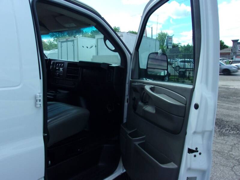 2014 Chevrolet Express Cargo 3500