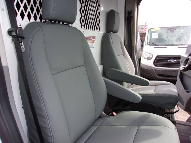 2015 Ford Transit Cargo 250