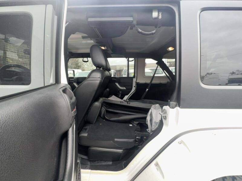 2015 Jeep Wrangler Unlimited Sahara