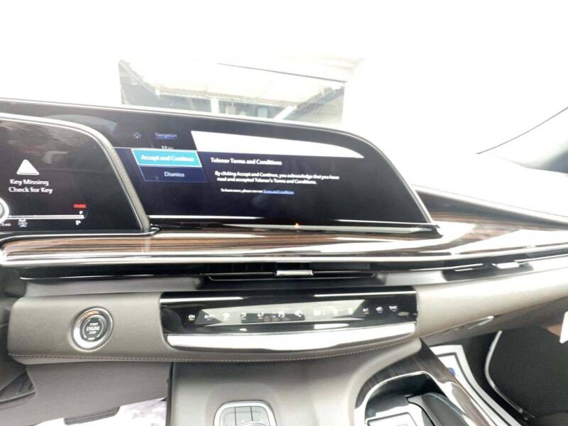 2023 Cadillac Escalade Sport