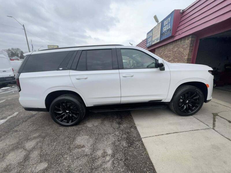 2023 Cadillac Escalade Sport