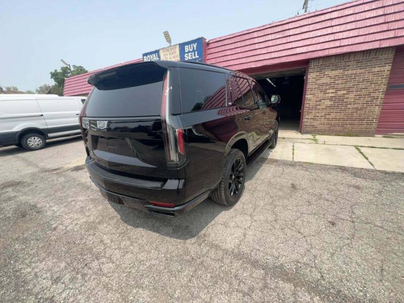 2023 Cadillac Escalade Sport