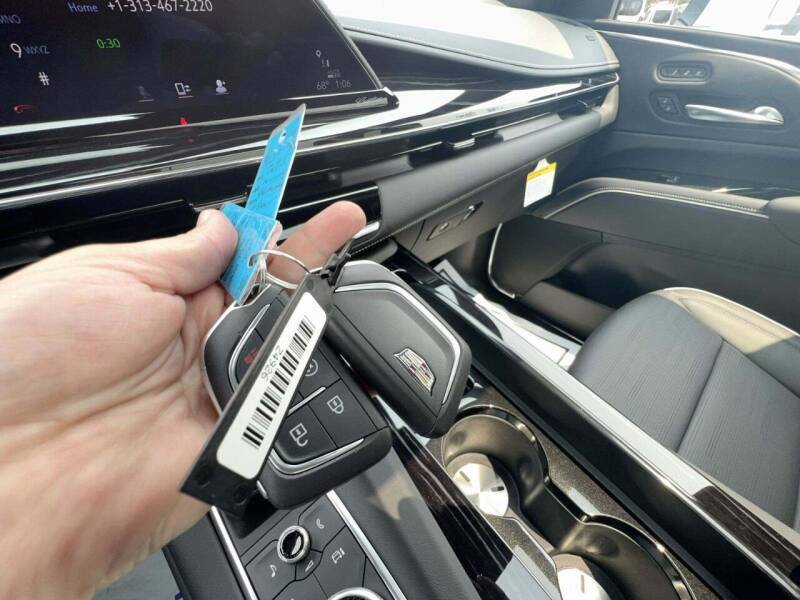 2023 Cadillac Escalade Sport