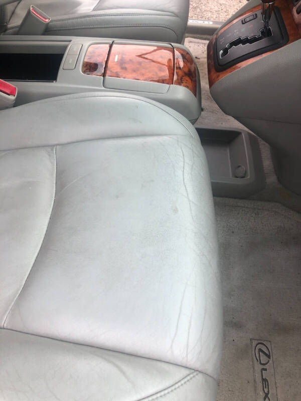 2005 Lexus RX 330