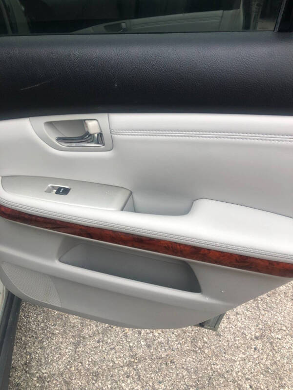 2005 Lexus RX 330